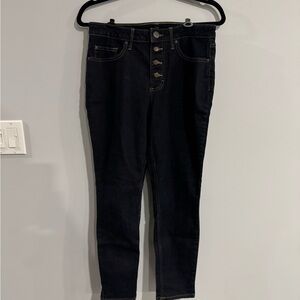 Skinny jeans